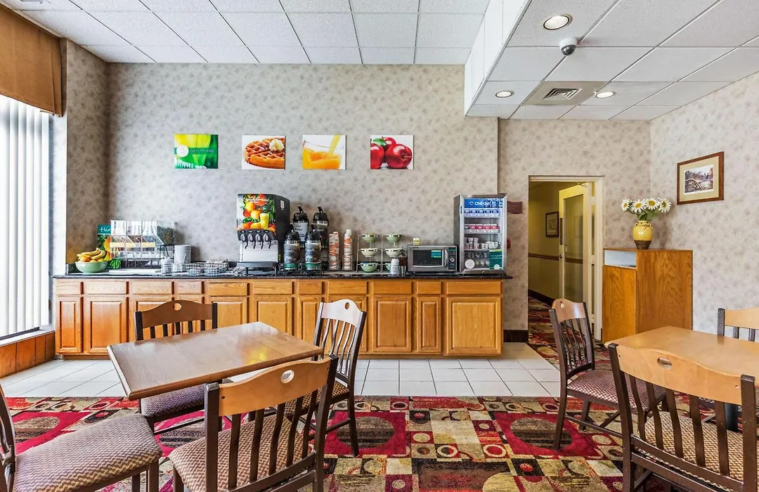 Quality Inn Easton-1